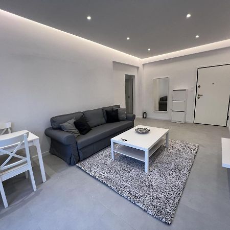 Comfy Apartment In Nea Smirni Athena Bagian luar foto
