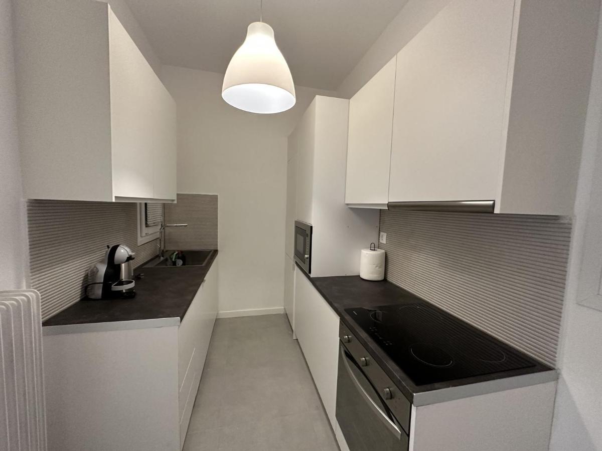 Comfy Apartment In Nea Smirni Athena Bagian luar foto