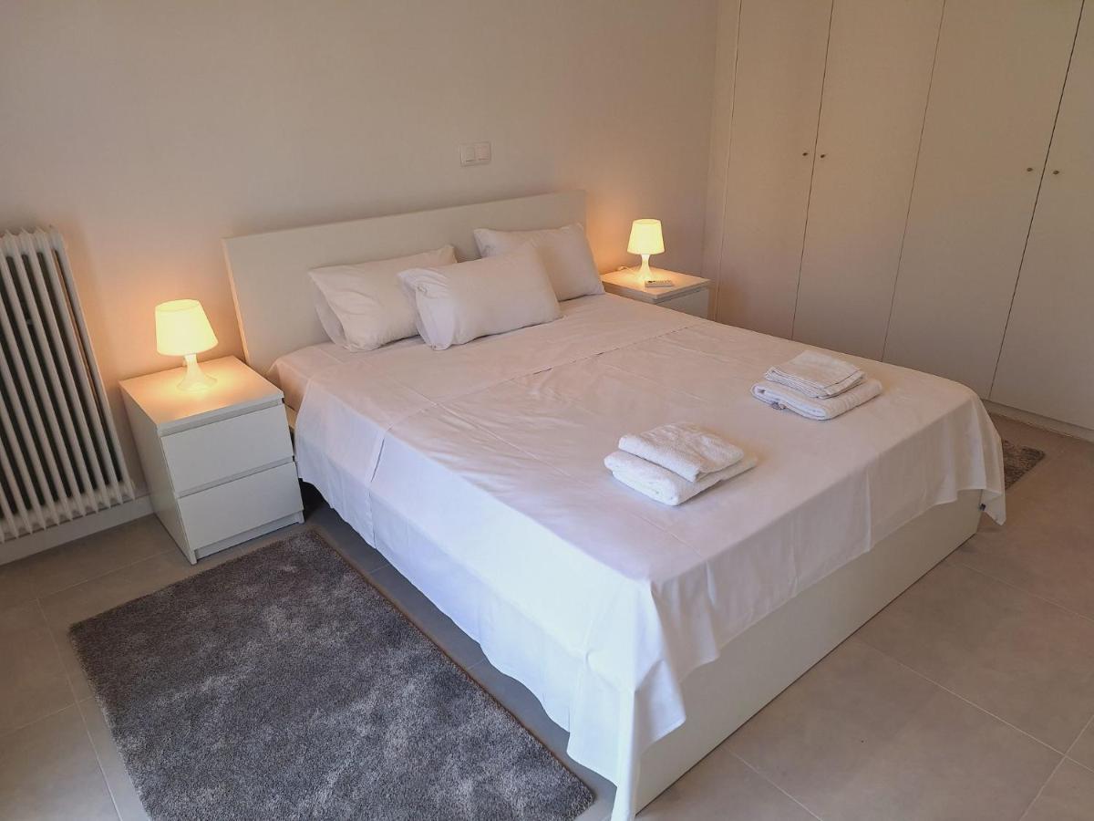 Comfy Apartment In Nea Smirni Athena Bagian luar foto